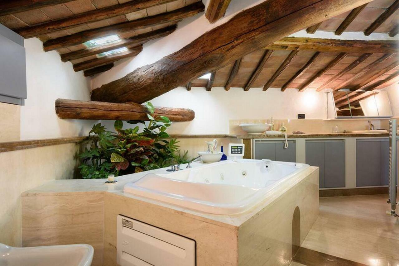 Apartament Penthouse In Siena Near Piazza Del Campo Zewnętrze zdjęcie